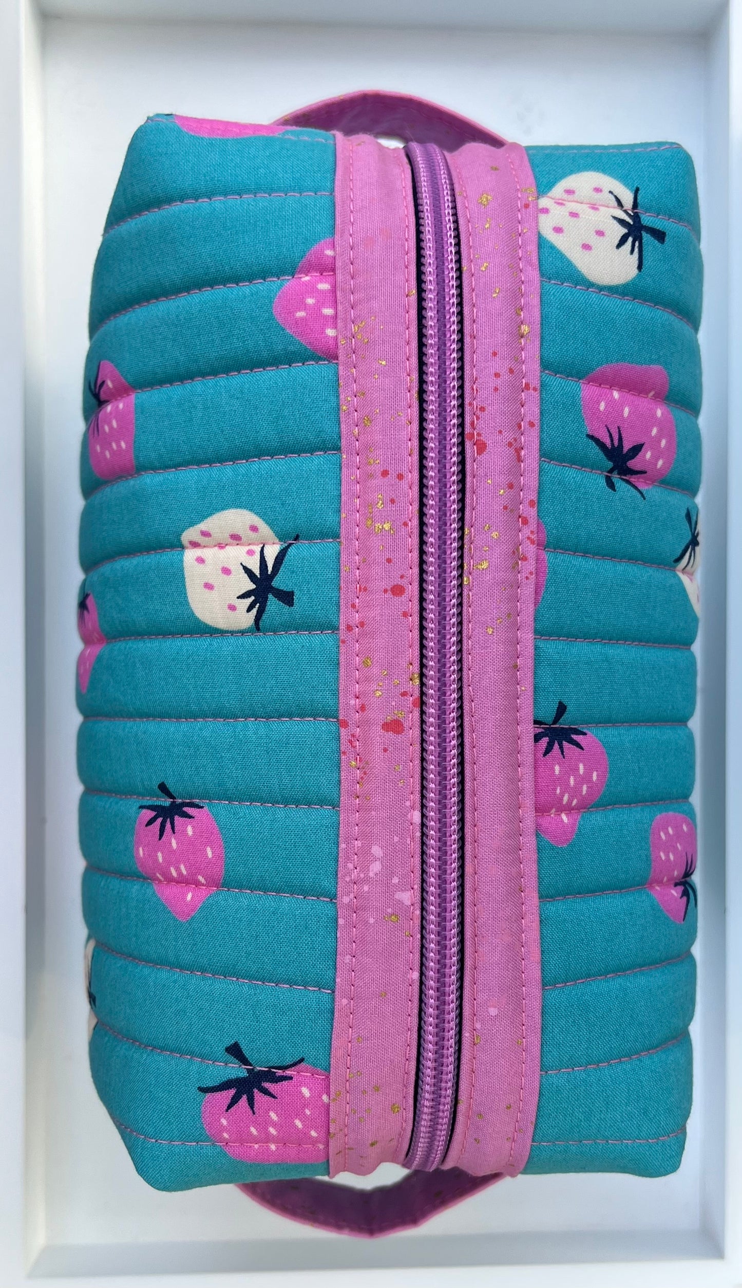 Turquoise Strawberry Toss Pouch