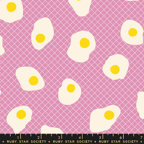 Egg & Friends Fried Eggs Kiss
