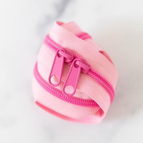 Zipper - 30" Bubblegum